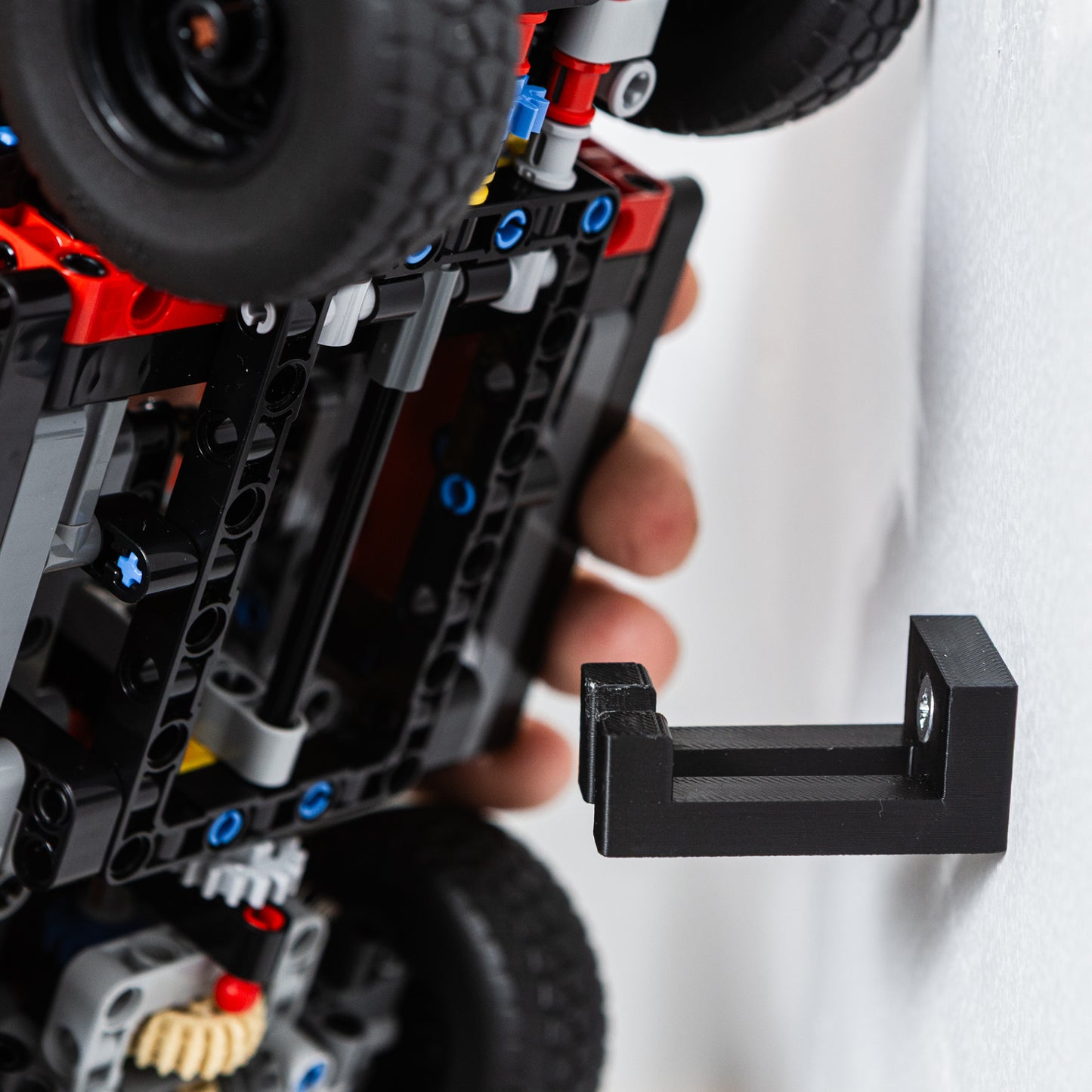 Wall Mount Bracket Compatible With Lego Technic Ford Bronco 42213 & Jeep Wranger 42122