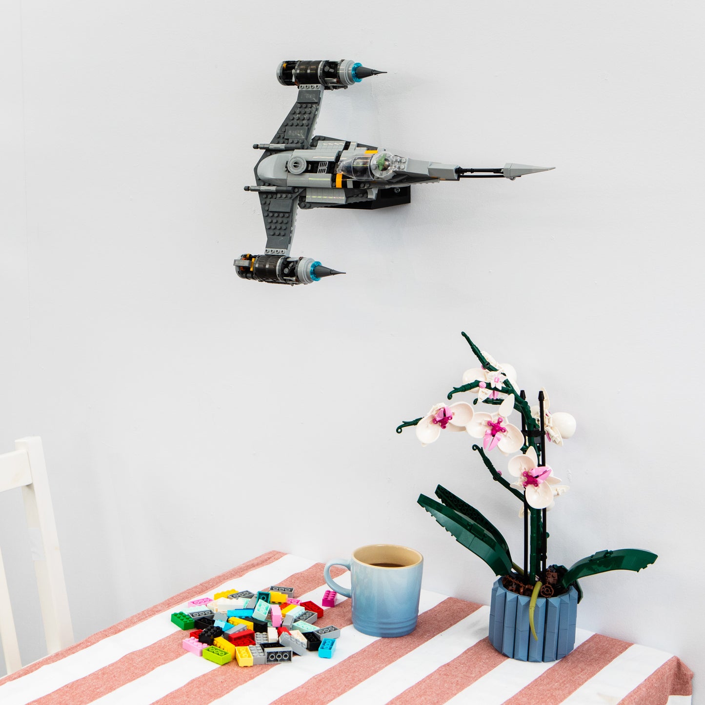 Wall Mount Compatible with Lego 75325 The Mandalorian's N-1 Starfighter