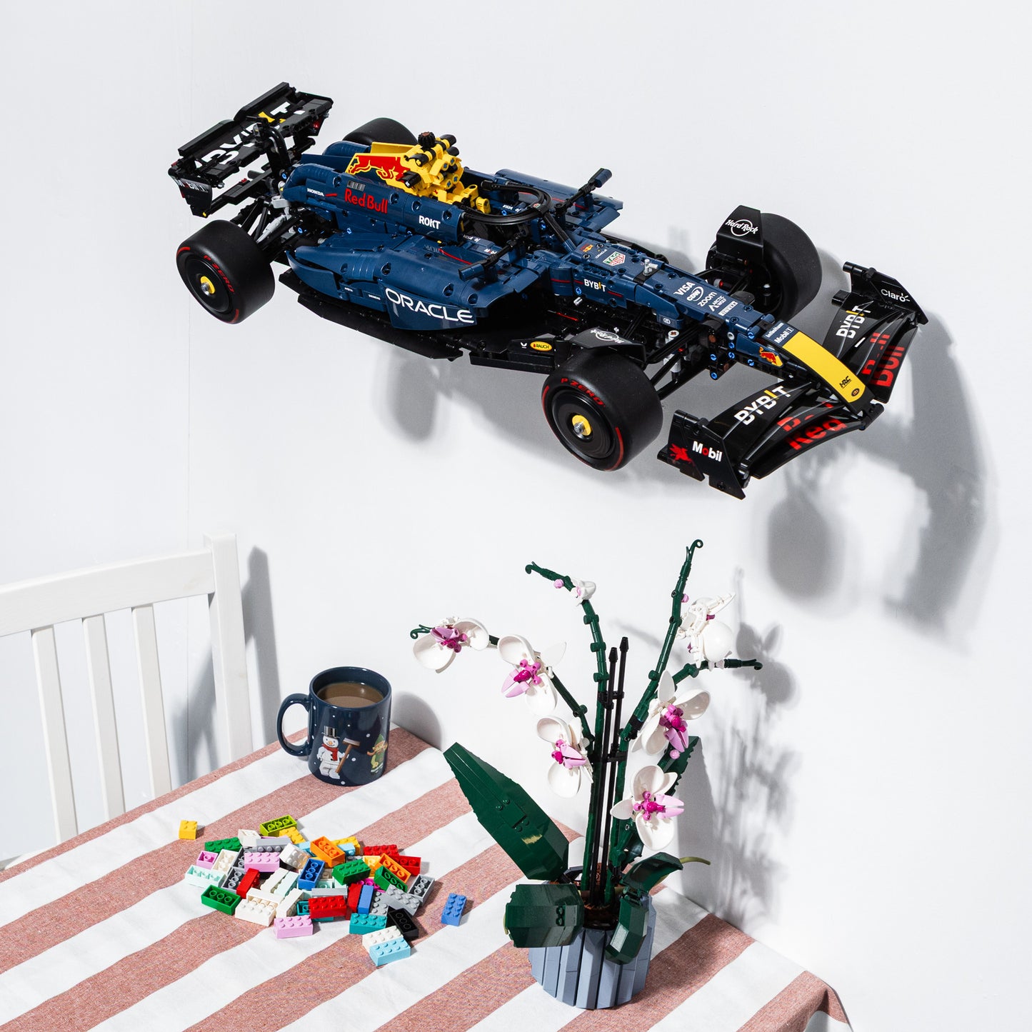 Wall Mount Bracket Compatible With Lego Technic Red Bull RB20 42206 (Angled)
