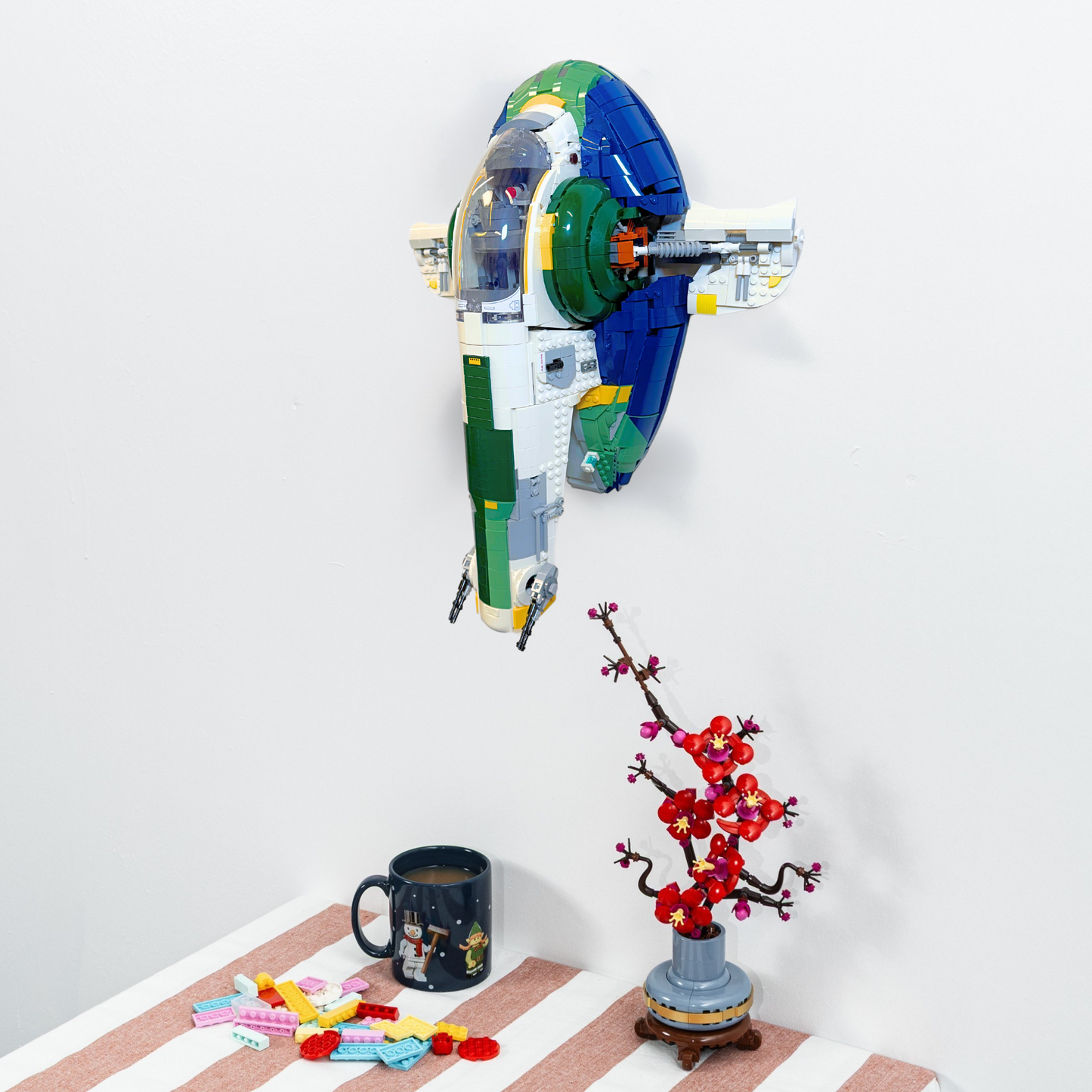 Wall Mount Compatible with LEGO® Star Wars 75409 Jango Fett’s Starship