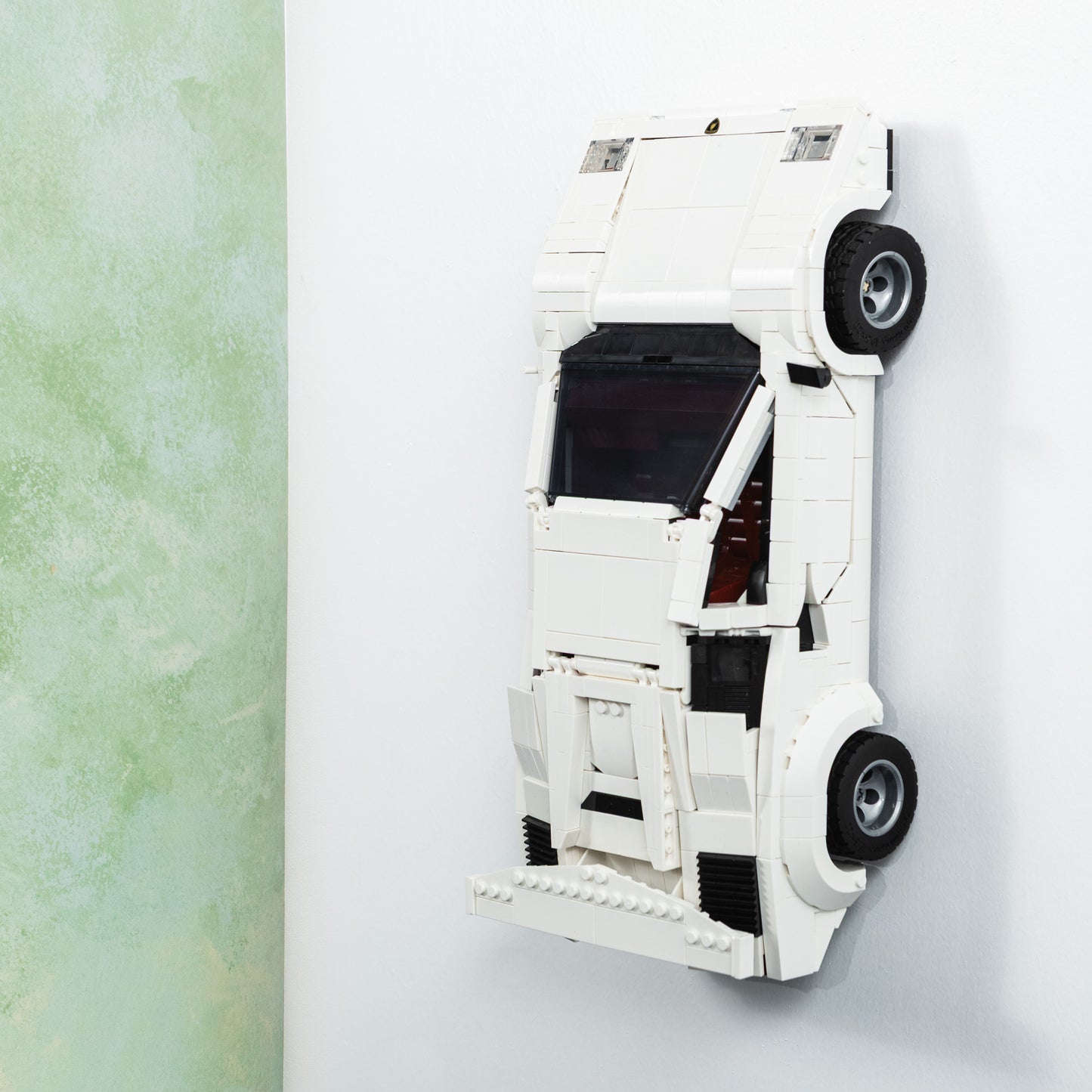 Wall Mount Compatible With LEGO 10337 Lamborghini Countach 5000 Quattrovalvole