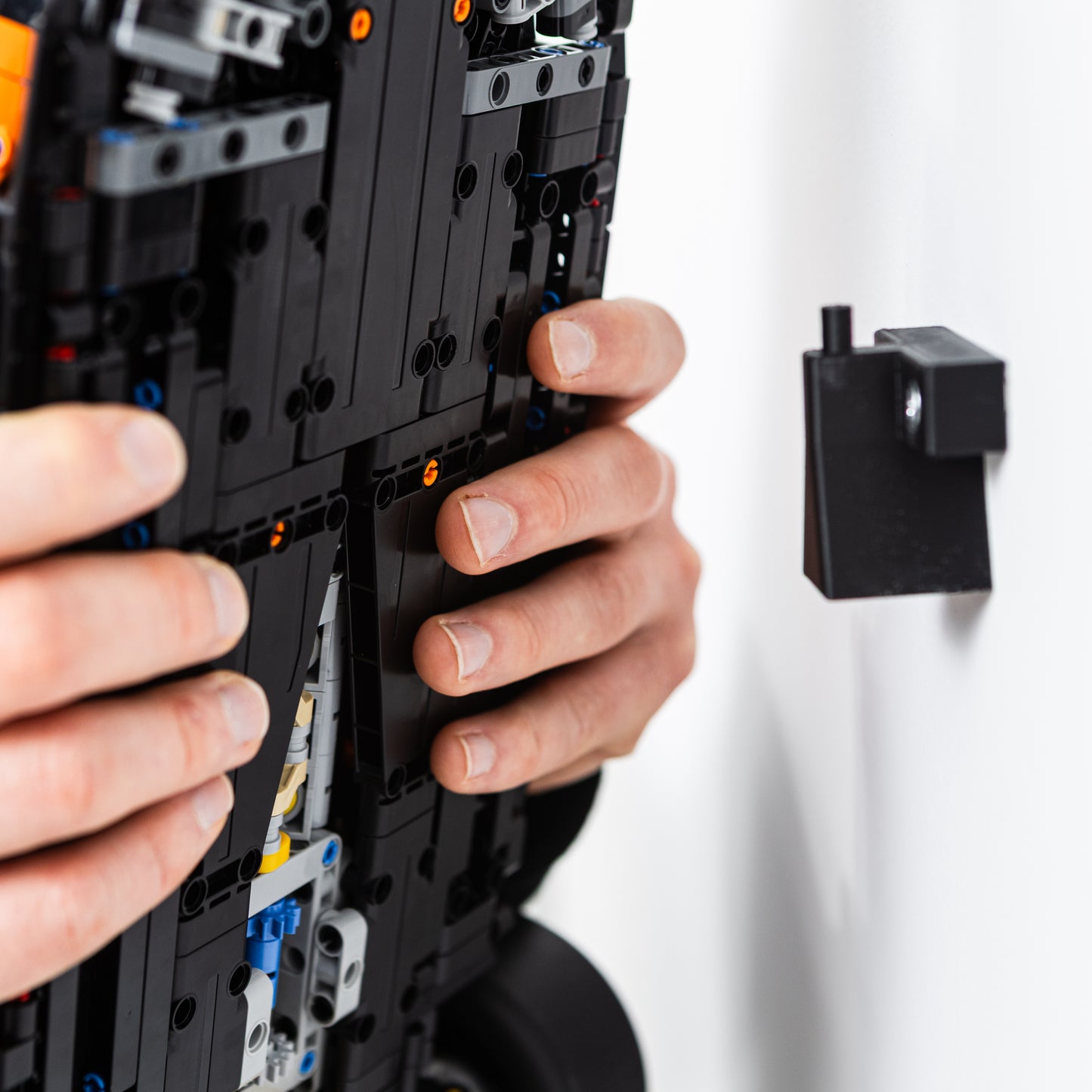 Wall Mount Bracket Compatible with Lego F1 Technic McLaren MCL39 42228 - Car Not Included