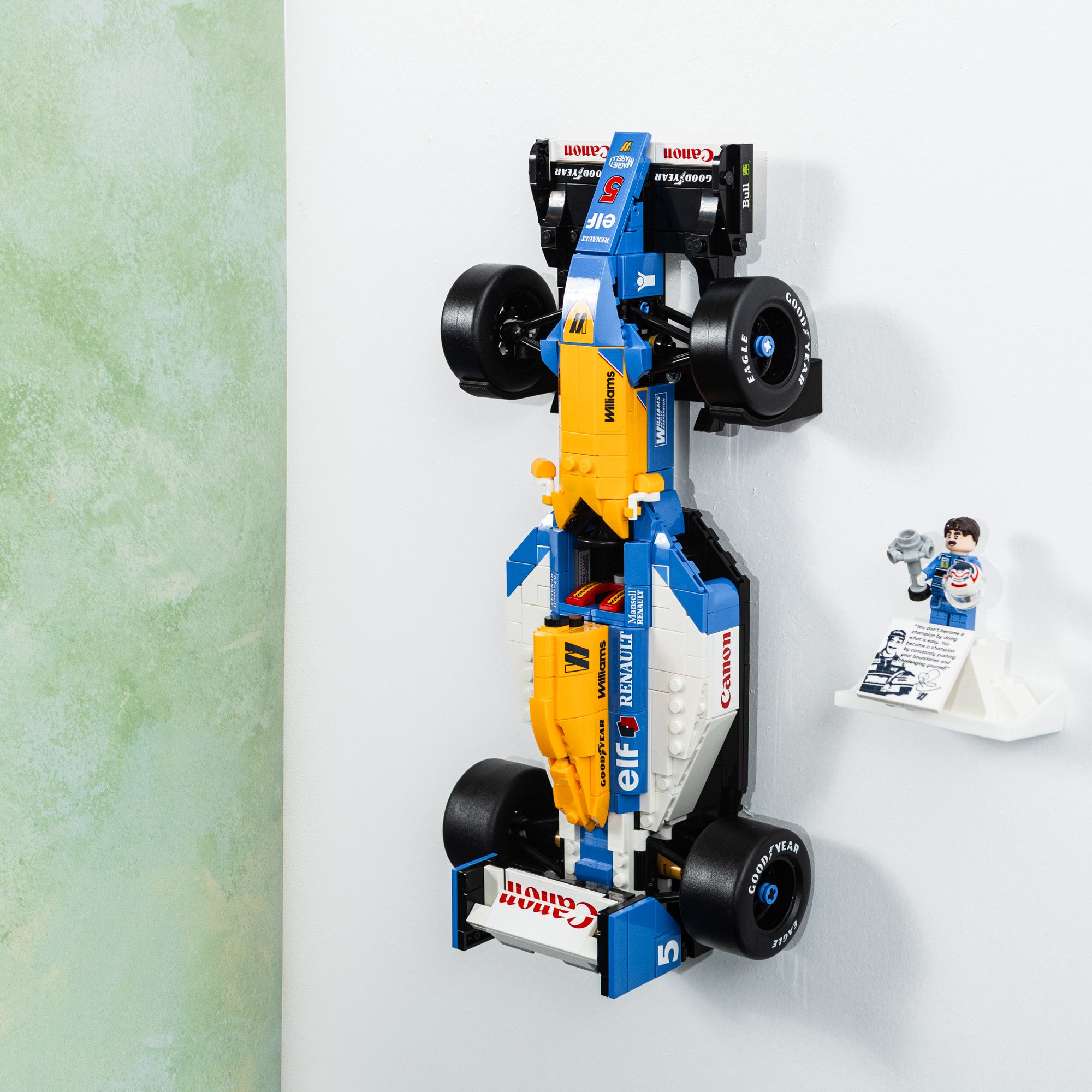 Bricky: Elevate Your Lego World with Unique 3D Printed Wall Mounts ...